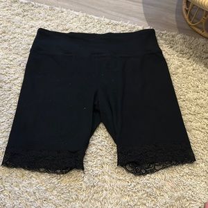Lace biker shorts